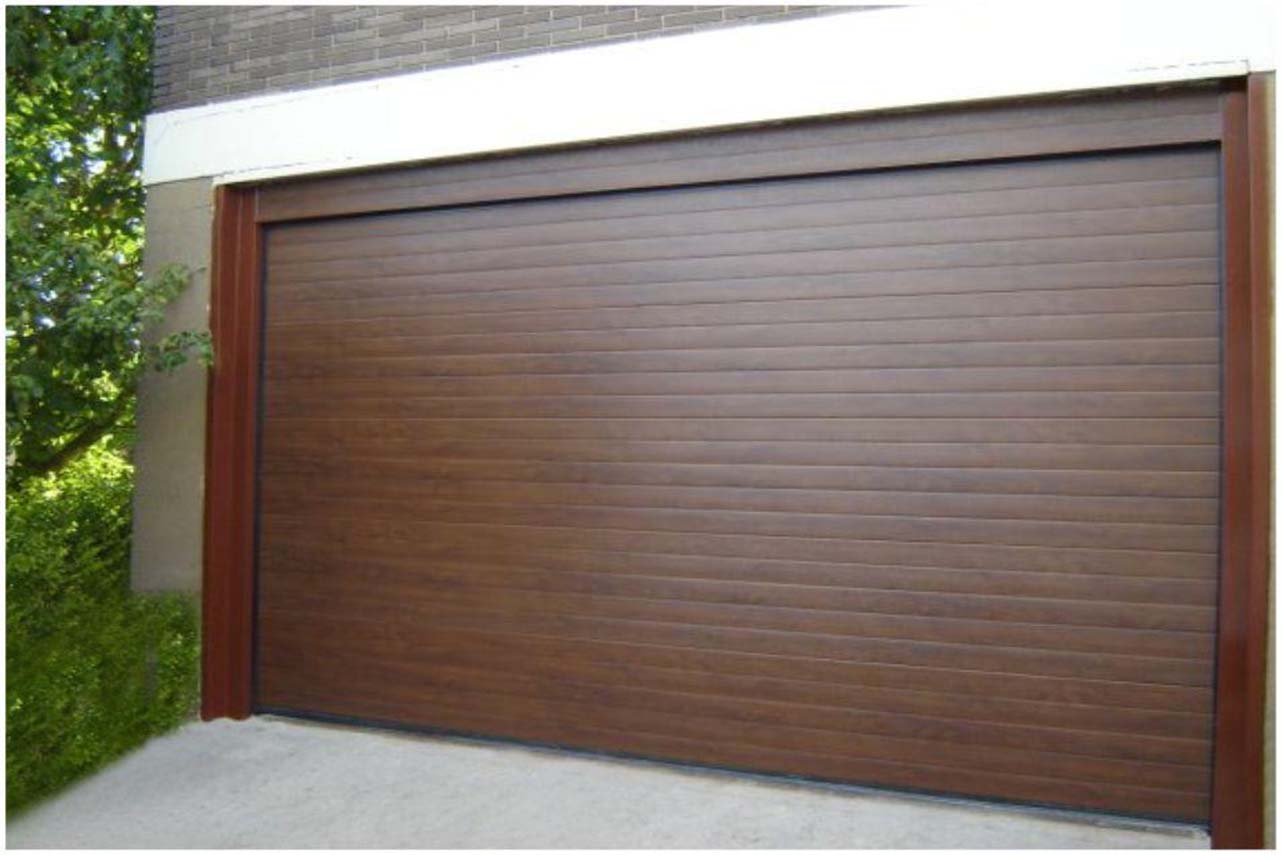 porte-sectionnelle-garage-levante-traditionnelle-imitation-bois-pv2